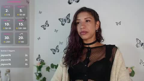 Astrid online show from May 26, 2026, 6:20 am