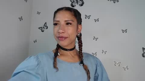 Astrid online show from July 25, 2026, 7:00 pm