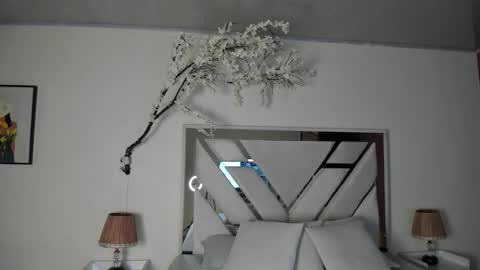 Astrid  online show from January 8, 2026, 2:58 am