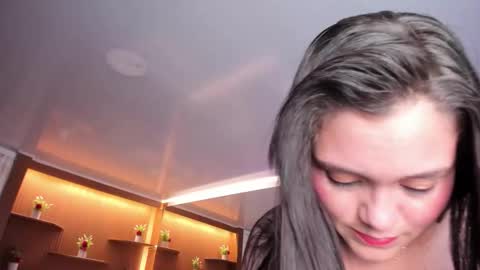 Astrid  online show from June 5, 2026, 6:52 am