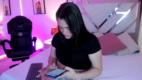Astrid  online show from July 12, 2026, 1:40 am