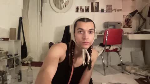 Snapshot of astrodoll chatting on December 18, 2024, 11:40 pm Astro Doll online show from December 18, 2024, 11:40 pm