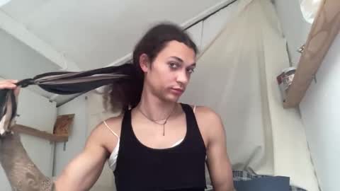 Snapshot of astrodoll chatting on November 2, 2025, 3:47 pm Astro Doll online show from November 2, 2025, 3:47 pm