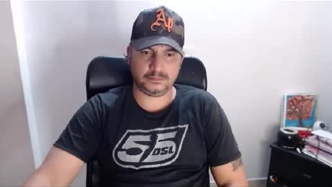 Snapshot of astton_nick chatting on December 5, 2024, 7:27 am Nick Astton online show from December 5, 2024, 7:27 am