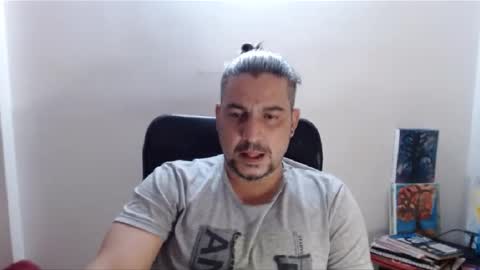 Snapshot of astton_nick chatting on December 24, 2024, 6:11 am Nick Astton online show from December 24, 2024, 6:11 am
