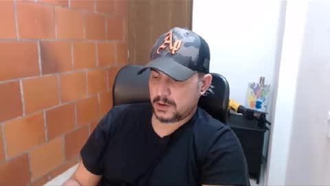 Snapshot of astton_nick chatting on January 6, 2025, 3:42 am Nick Astton online show from January 6, 2025, 3:42 am