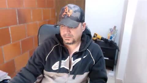 Snapshot of astton_nick chatting on January 11, 2025, 3:44 am Nick Astton online show from January 11, 2025, 3:44 am