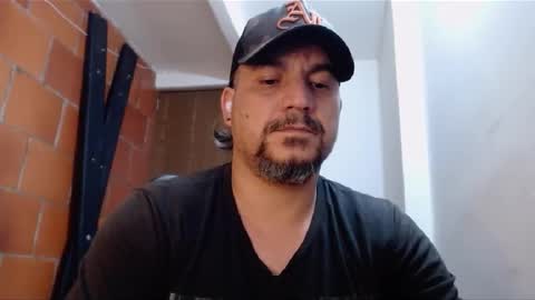 Snapshot of astton_nick chatting on January 22, 2025, 5:59 am Nick Astton online show from January 22, 2025, 5:59 am