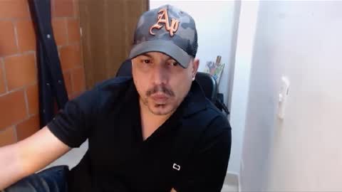 Snapshot of astton_nick chatting on January 24, 2025, 7:19 am Nick Astton online show from January 24, 2025, 7:19 am