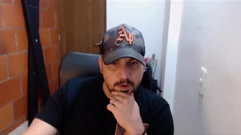 Snapshot of astton_nick chatting on February 15, 2025, 5:41 am Nick Astton online show from February 15, 2025, 5:41 am