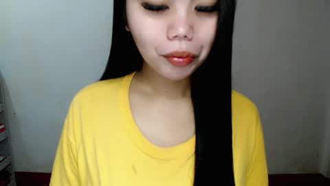 asuna_charming online show from February 9, 2026, 5:44 am