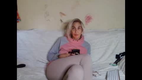 AsyaLu online show from October 16, 2025, 10:49 am