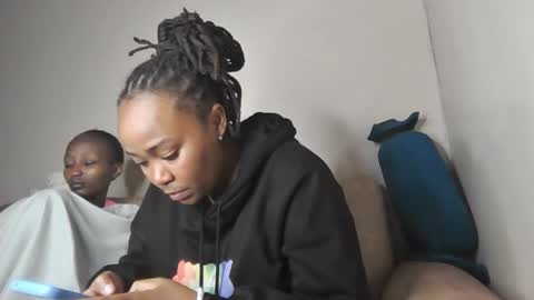 Snapshot of atara_seren chatting on May 26, 2026, 9:49 am atara_seren online show from May 26, 2026, 9:49 am