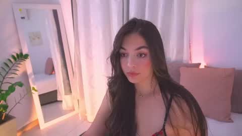 Snapshot of atena676 chatting on July 21, 2026, 12:35 am atena676 online show from July 21, 2026, 12:35 am