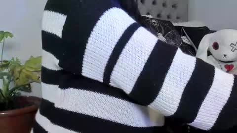 Athena online show from February 3, 2026, 7:19 pm