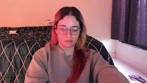 Snapshot of atenas__05 chatting on May 16, 2026, 10:36 am atenas online show from May 16, 2026, 10:36 am