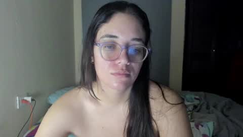 Snapshot of atenas__05 chatting on June 27, 2026, 9:25 am atenas online show from June 27, 2026, 9:25 am
