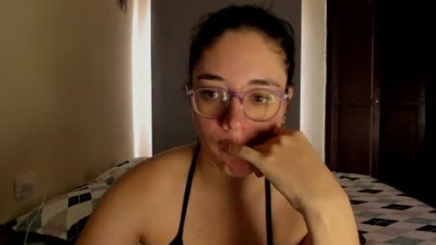 Snapshot of atenas__05 chatting on July 26, 2026, 4:14 pm atenas online show from July 26, 2026, 4:14 pm