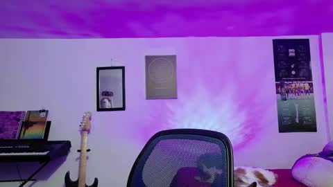 Snapshot of atenea_dragon__ chatting on January 15, 2026, 10:24 pm Atenea online show from January 15, 2026, 10:24 pm