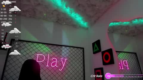 Snapshot of atenea_klett_ chatting on February 17, 2025, 1:10 pm ATENEA online show from February 17, 2025, 1:10 pm