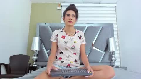 Snapshot of atenea_sexxx chatting on June 12, 2026, 4:22 am atenea online show from June 12, 2026, 4:22 am