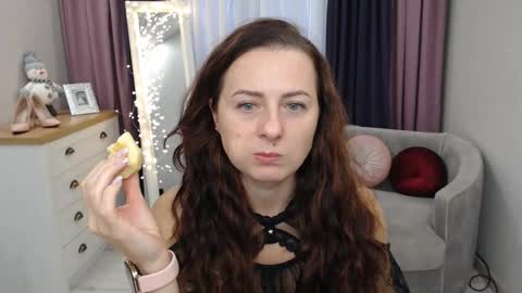 Athena Panther online show from December 26, 2024, 5:58 am