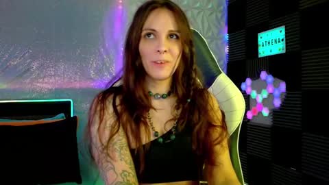 Snapshot of athenaautumn chatting on March 12, 2025, 9:02 am Athena Autumn online show from March 12, 2025, 9:02 am