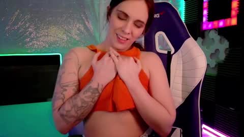 Snapshot of athenaautumn chatting on October 1, 2025, 9:04 am Athena Autumn online show from October 1, 2025, 9:04 am