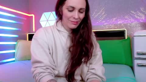 Snapshot of athenaautumn chatting on June 3, 2026, 2:36 am Athena Autumn online show from June 3, 2026, 2:36 am