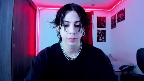 Snapshot of atheneoo_ chatting on January 5, 2025, 5:41 am athenauwu online show from January 5, 2025, 5:41 am