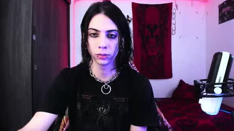 Snapshot of atheneoo_ chatting on February 7, 2026, 4:38 am athenauwu online show from February 7, 2026, 4:38 am