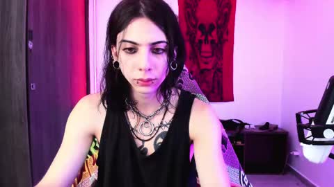 athenauwu online show from May 6, 2026, 5:57 am