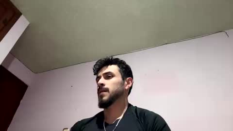 Snapshot of athlete_boy22 chatting on October 15, 2025, 1:28 am Atlas online show from October 15, 2025, 1:28 am