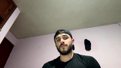 Snapshot of athlete_boy22 chatting on November 9, 2025, 9:40 am Atlas online show from November 9, 2025, 9:40 am