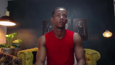 Snapshot of athleticbig_cock chatting on December 17, 2024, 2:01 am ATHLETIC COCK online show from December 17, 2024, 2:01 am