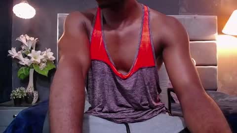 Snapshot of athleticbig_cock chatting on October 23, 2025, 2:11 am ATHLETIC COCK online show from October 23, 2025, 2:11 am