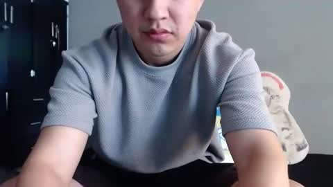 Robin online show from January 6, 2026, 4:43 pm