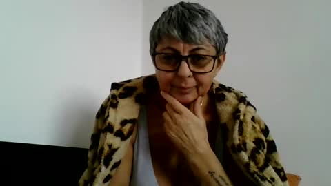 atikaarea online show from December 4, 2024, 12:03 pm