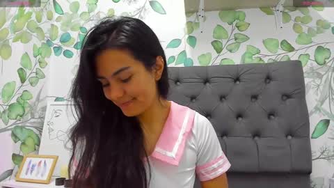 Snapshot of atilana_diaz chatting on February 10, 2025, 5:41 pm Atilana Diaz online show from February 10, 2025, 5:41 pm