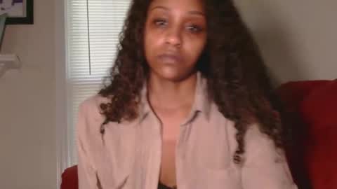 AtirahCali online show from April 30, 2026, 11:16 am