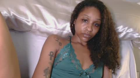 Snapshot of atirahcali chatting on July 29, 2026, 2:59 pm AtirahCali online show from July 29, 2026, 2:59 pm