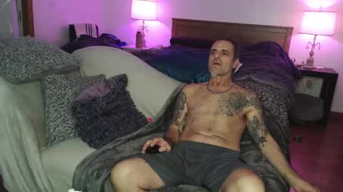 Snapshot of aubreeskinkyplayroom chatting on October 11, 2025, 1:53 pm Aubree Shae online show from October 11, 2025, 1:53 pm