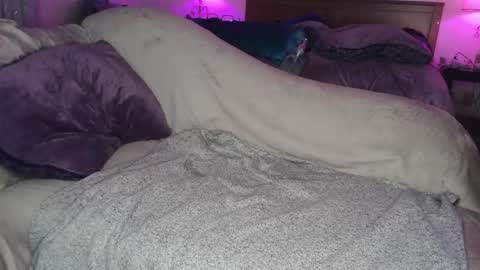 Snapshot of aubreeskinkyplayroom chatting on October 15, 2025, 3:28 am Aubree Shae online show from October 15, 2025, 3:28 am