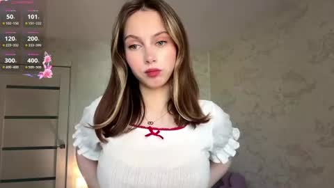 Jolyn online show from July 31, 2026, 3:11 pm