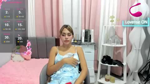 Snapshot of audrey_hadid chatting on June 20, 2026, 2:09 pm Your goddess AUDREY FOLLOW ME online show from June 20, 2026, 2:09 pm