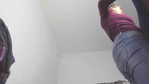 Snapshot of audrey_lawrence chatting on December 8, 2024, 3:53 am Audrey online show from December 8, 2024, 3:53 am