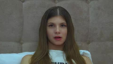 Snapshot of audreybarlow chatting on February 8, 2025, 2:05 pm Audrey online show from February 8, 2025, 2:05 pm