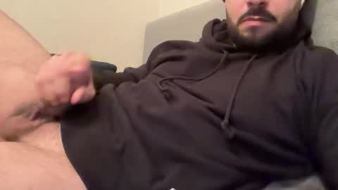 Snapshot of augustload chatting on November 27, 2025, 4:20 pm AugustLoad online show from November 27, 2025, 4:20 pm