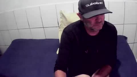 cesar augusto online show from March 4, 2026, 12:05 am