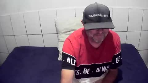 cesar augusto online show from June 15, 2026, 7:49 pm